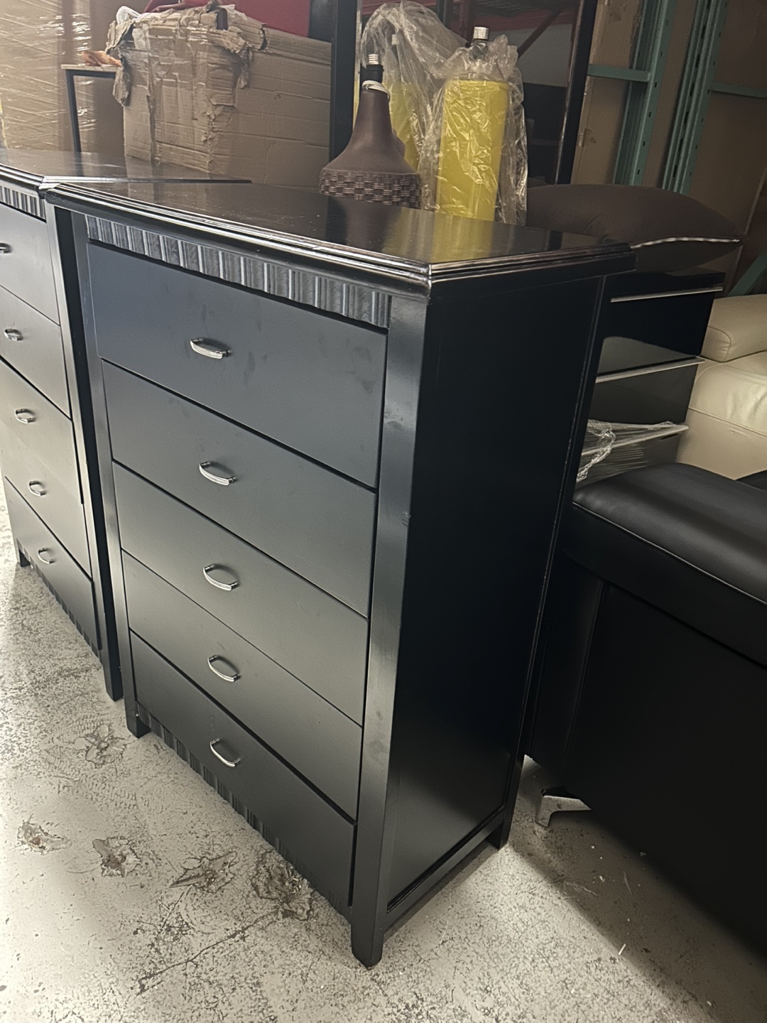 Closing sale—Black 5-Drawer Chest
