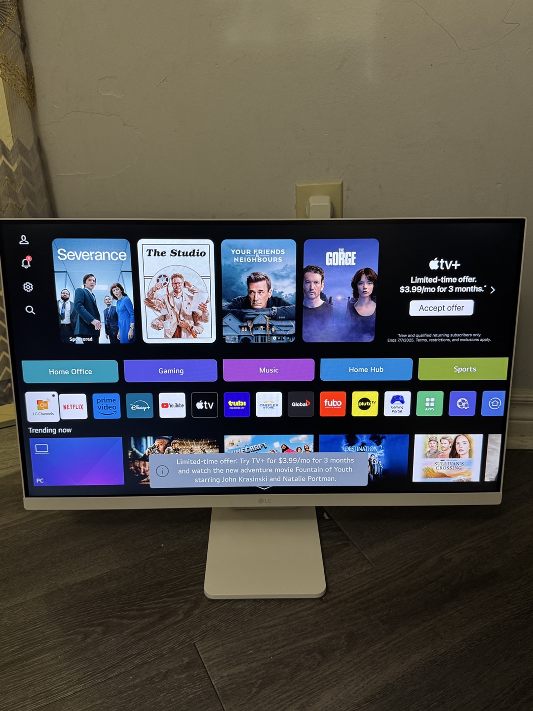 LG 27-inch UltraWide Smart Monitor with Remote - photo 4