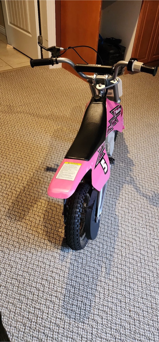 Razor Dirt Rocket Electric Motocross Bike - Pink - photo 2