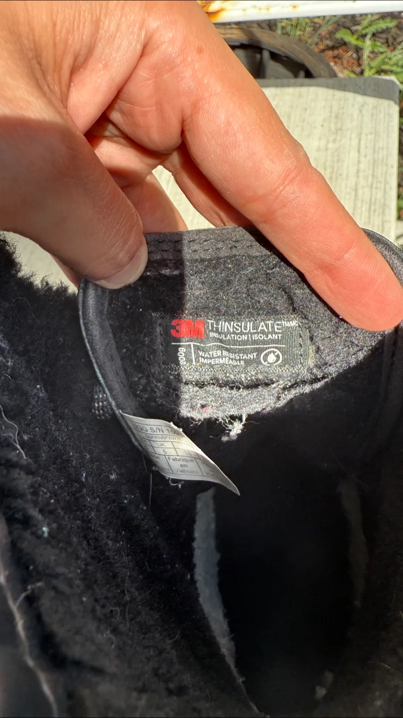 UGG winter Boots image indicator(4)