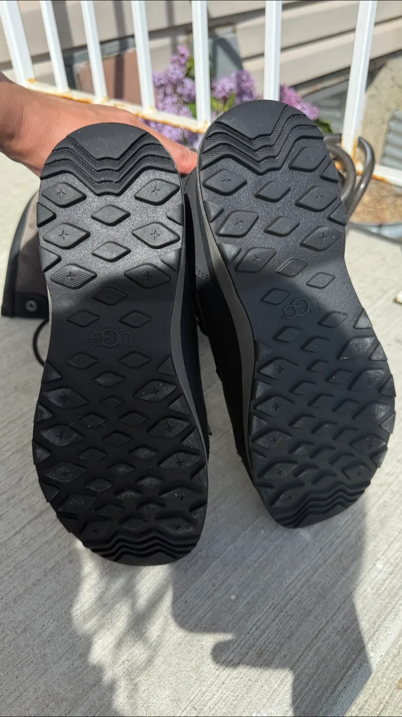 UGG Adirondack III Lace-Up Boots image indicator(4)