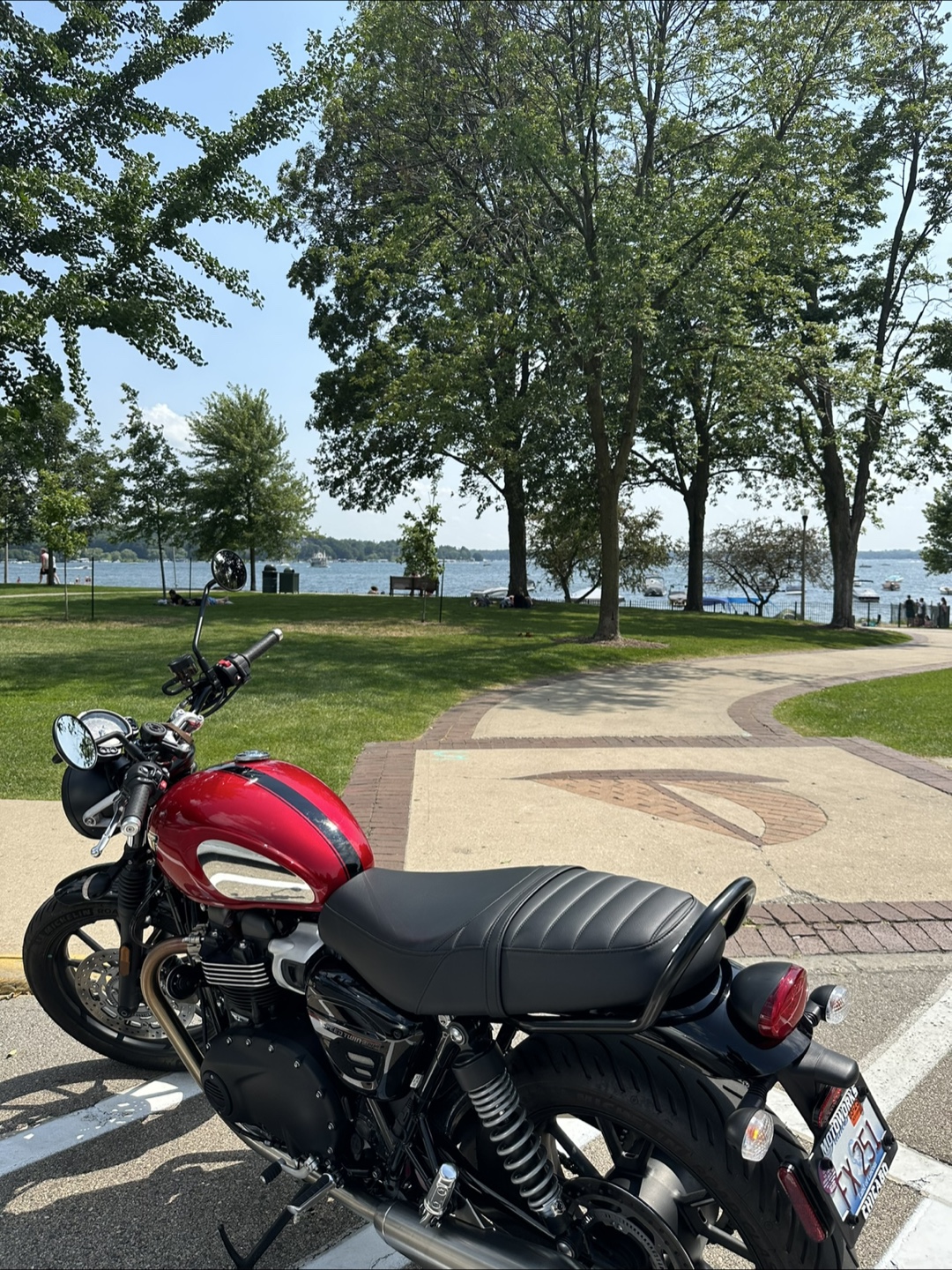 2023 Triumph Speed Twin 900 Chrome Edition - photo 5