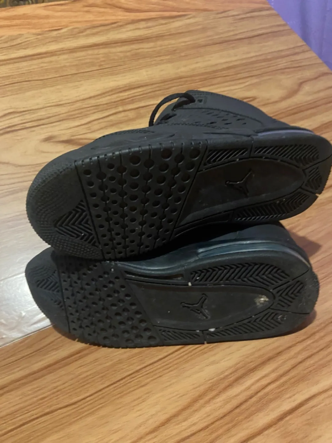 Jordan Sneakers size 3.5Y image indicator(5)