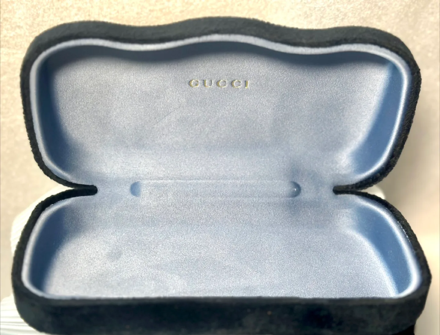 Gucci Eyewear Case with Pouch image indicator(6)