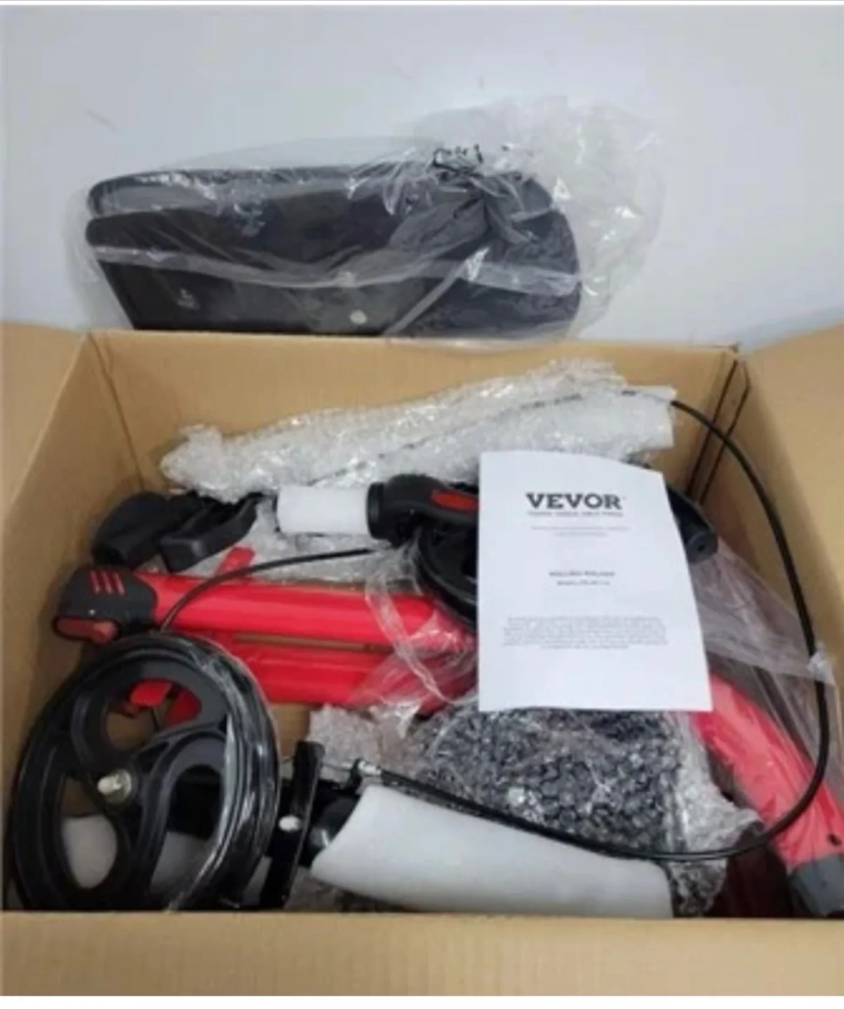 VEVOR 3-Wheel Rollator Walker. Lightweight, Foldable. New! image indicator(3)