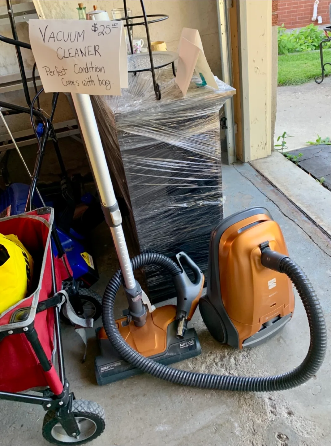 Kenmore Dual Powered Vacuum Cleaner thumbnail