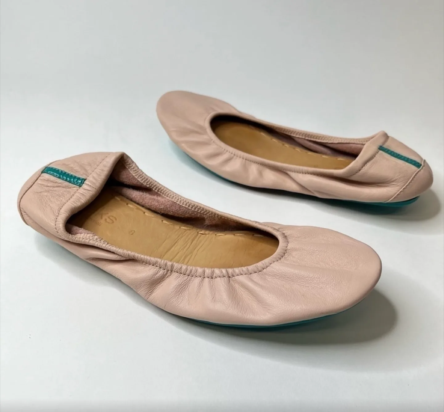 Tieks Pink Leather ballet Flats - Size 8 image indicator(2)