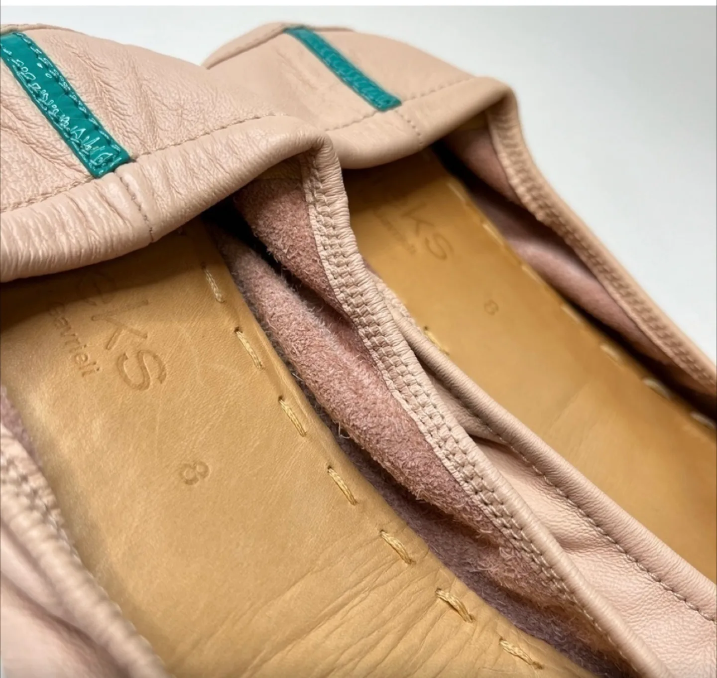 Tieks Pink Leather ballet Flats - Size 8 image indicator(4)