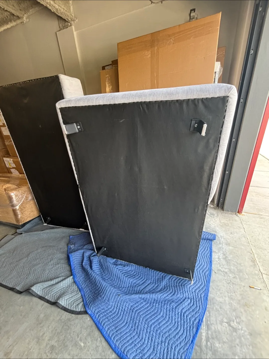 Furninvor Grey Sectional Sofa image indicator(6)