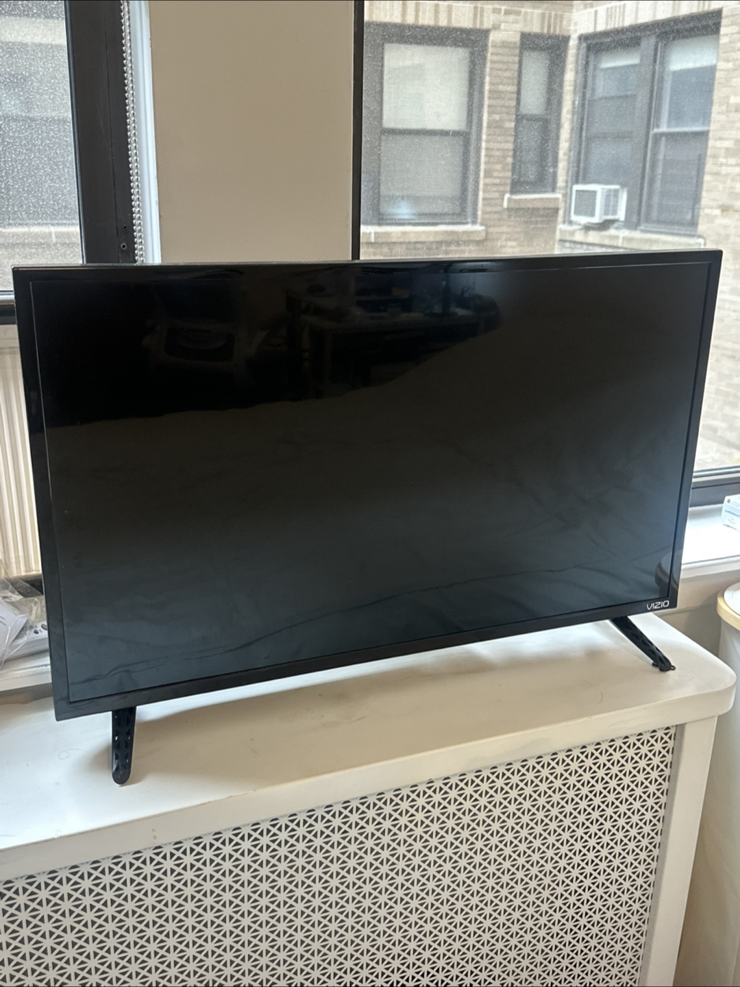 Vizio 32 inch Smart TV