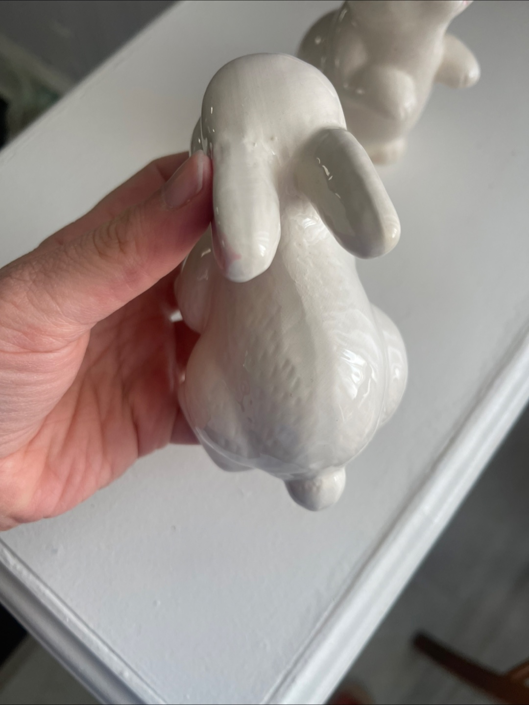 Pair of Ceramic Bunny Figurines - photo 3