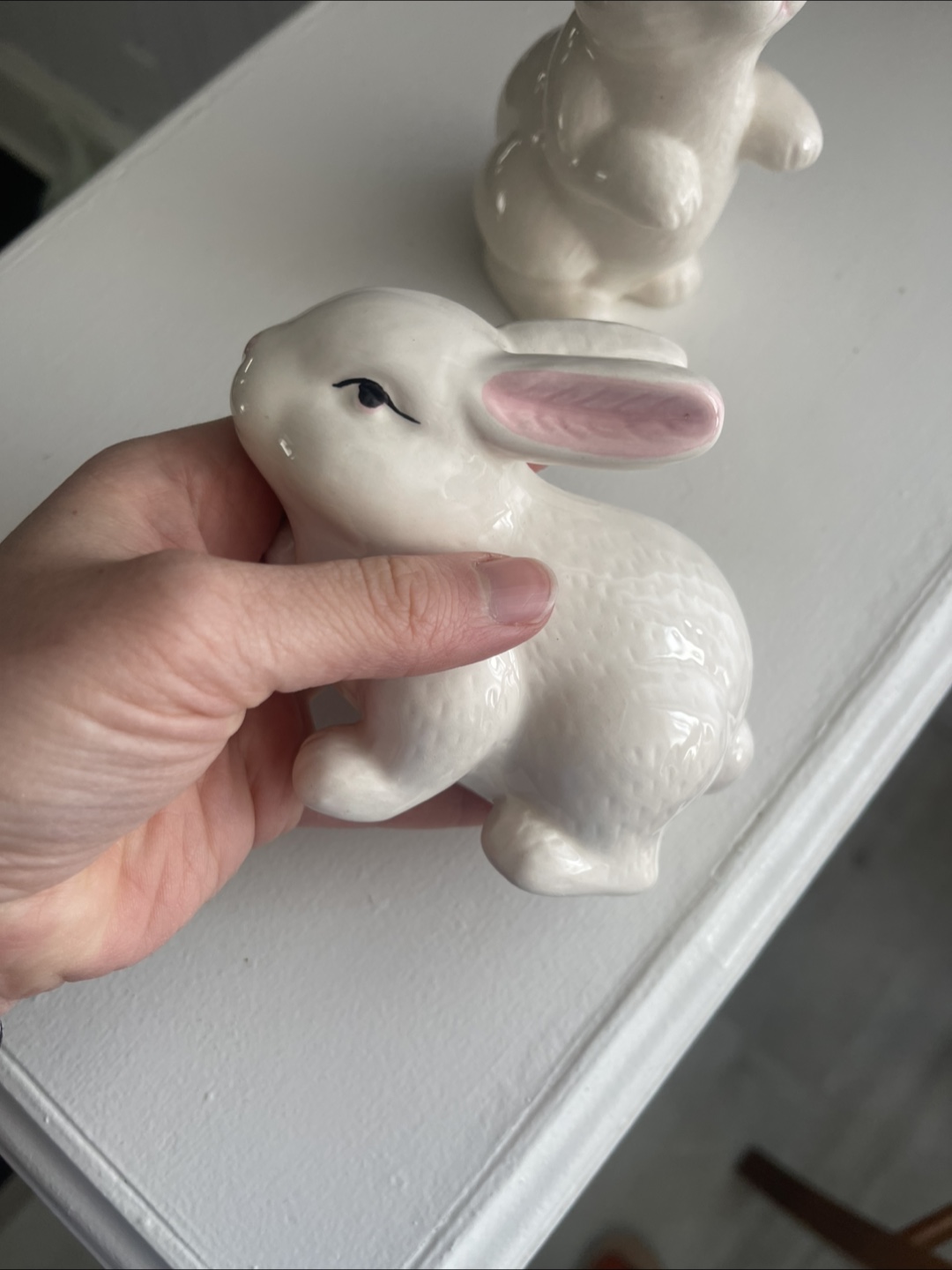 Pair of Ceramic Bunny Figurines - photo 4