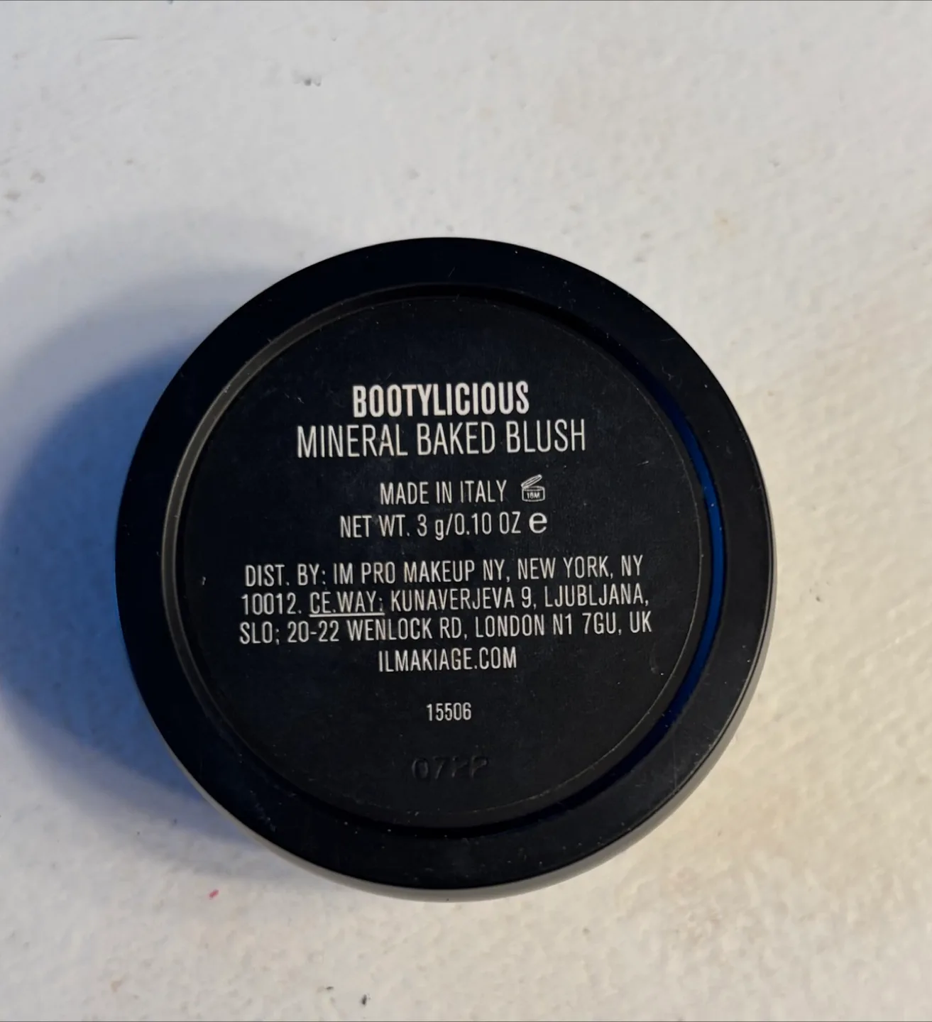 Il Makiage Baked Highlighter & Baked Blush Duo image indicator(3)