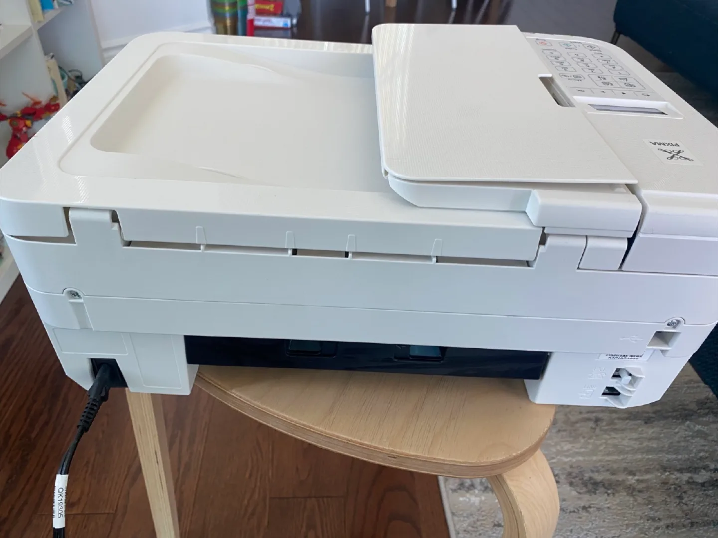 Canon PIXMA TR4723 Wireless All-in-One Inkjet Printer image indicator(6)