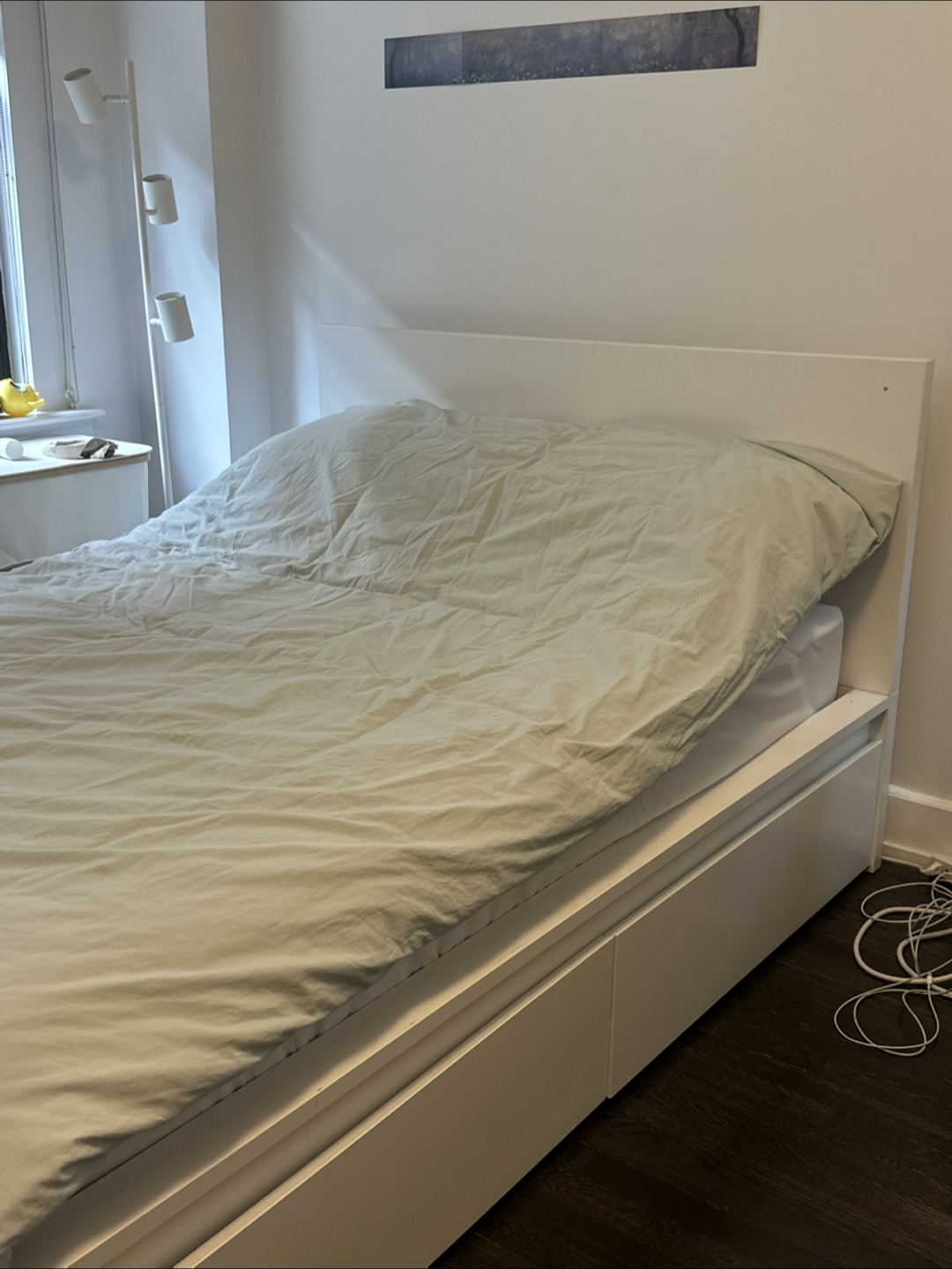 Ikea Malm full size bed with 2 drawers and mattress