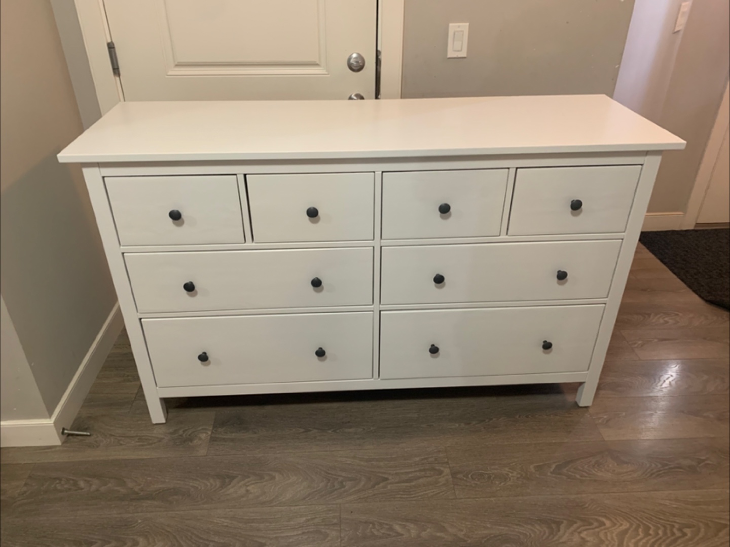 White 8 Drawer Dresser - photo 2