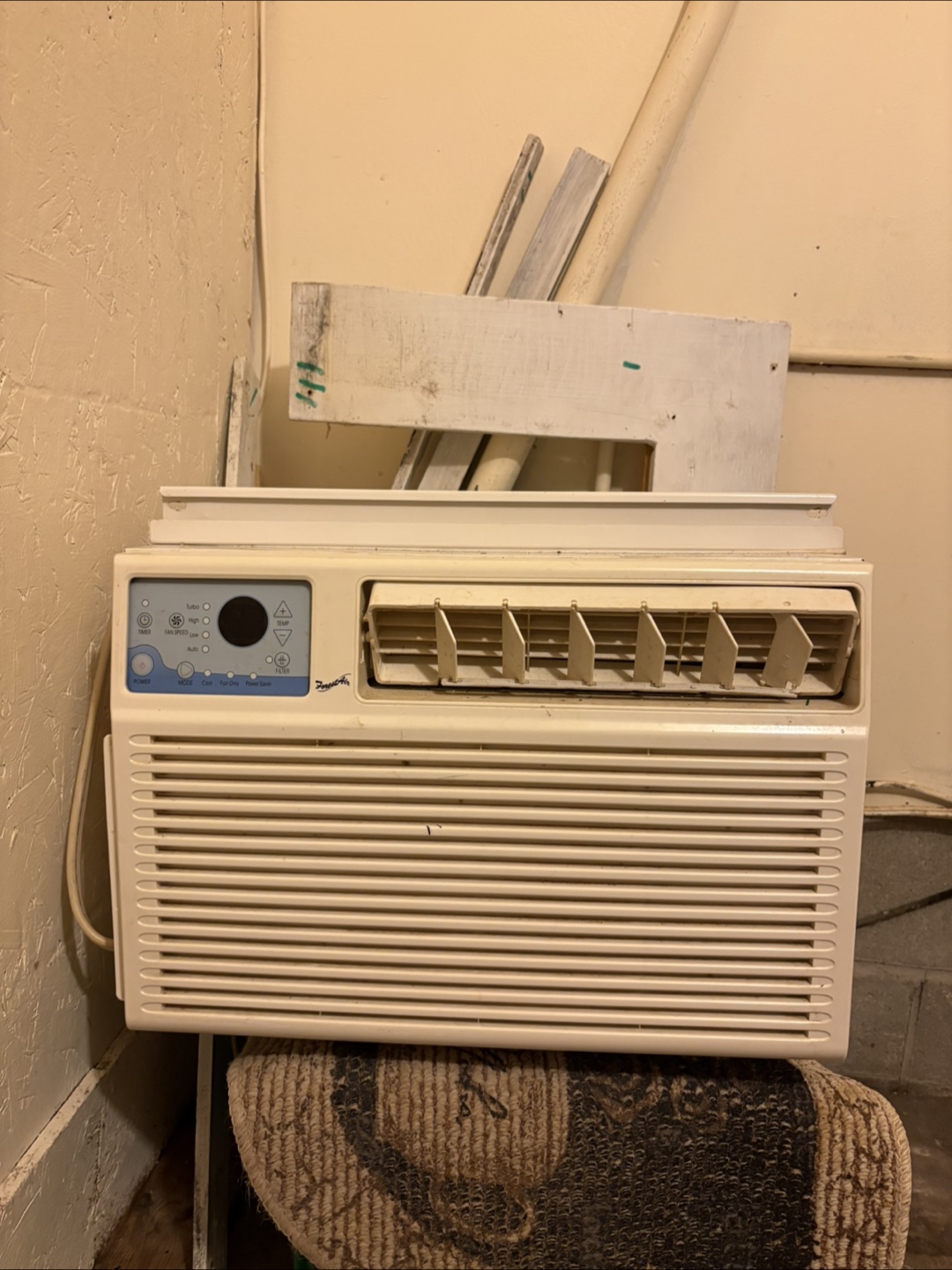 Forest Air Window Air Conditioner- Location Pefferlaw