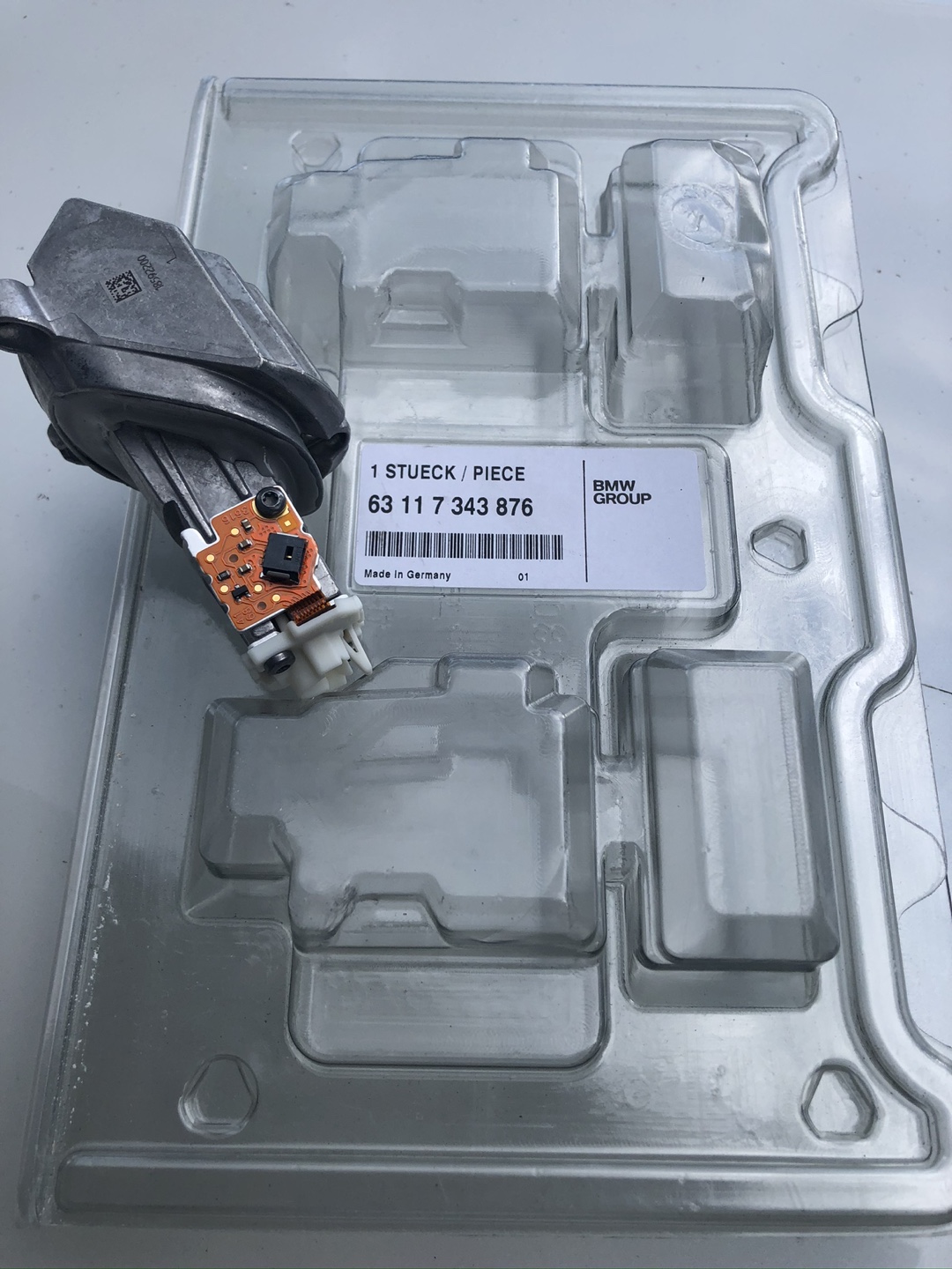 BMW Group Headlight Control Unit 63 11 7 343 876 - photo 3