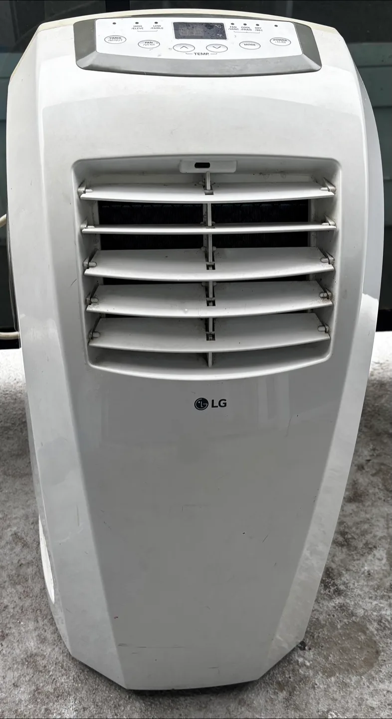 LG Portable Air Conditioner thumbnail
