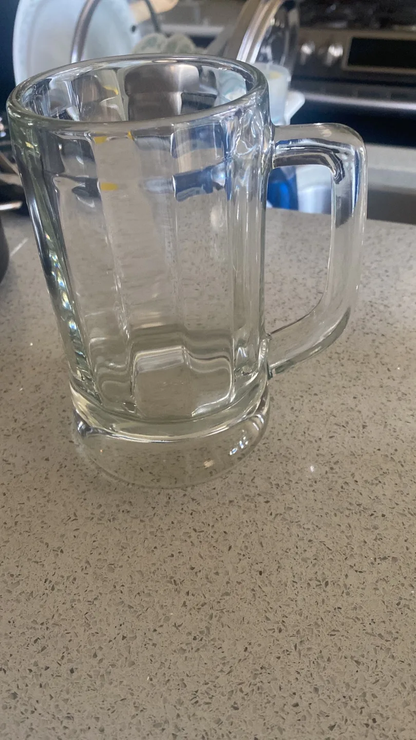 Clear Glass Beer Mug thumbnail