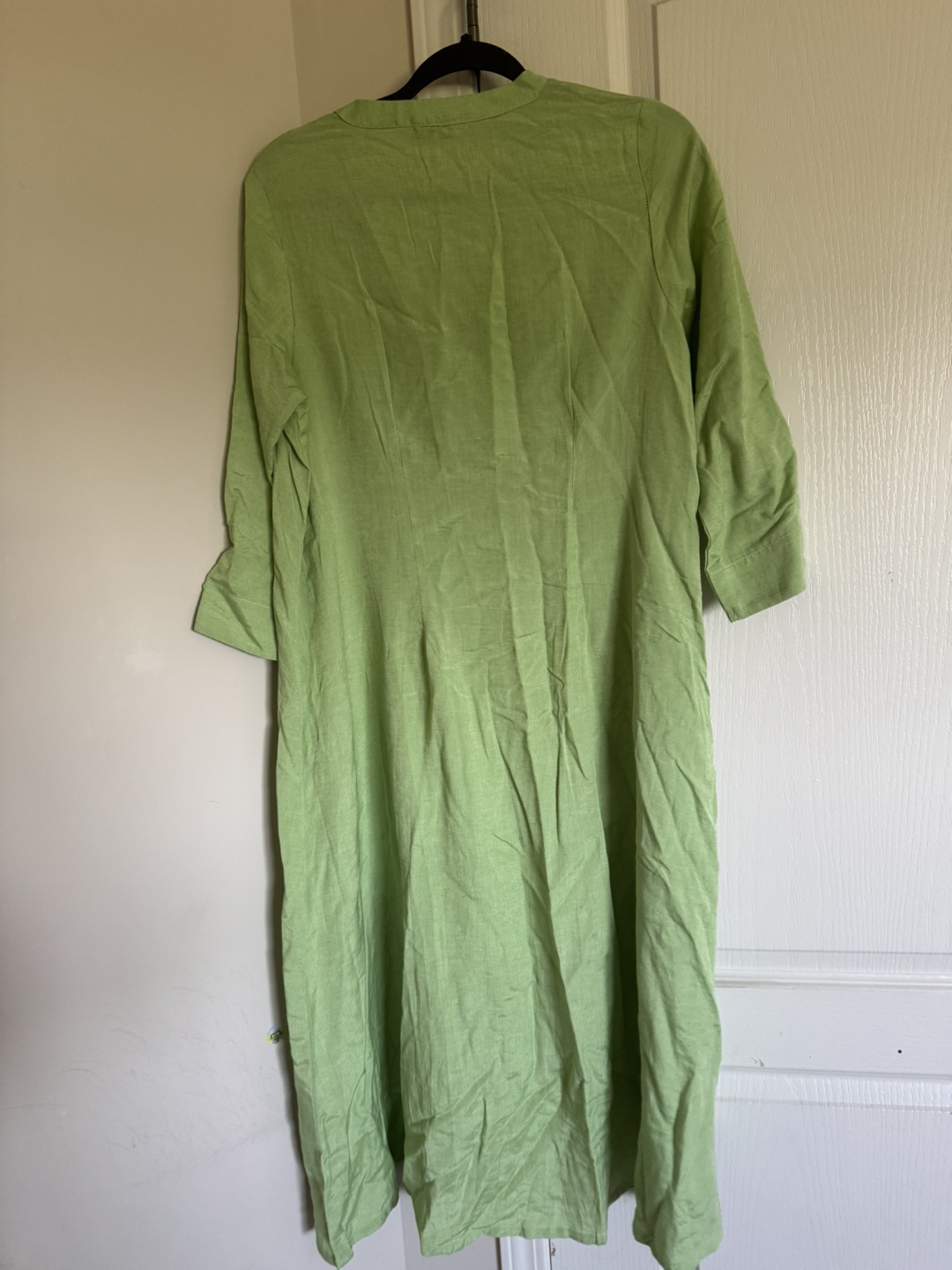 Globaldesi Light Green Embroidered Kurti - Size L