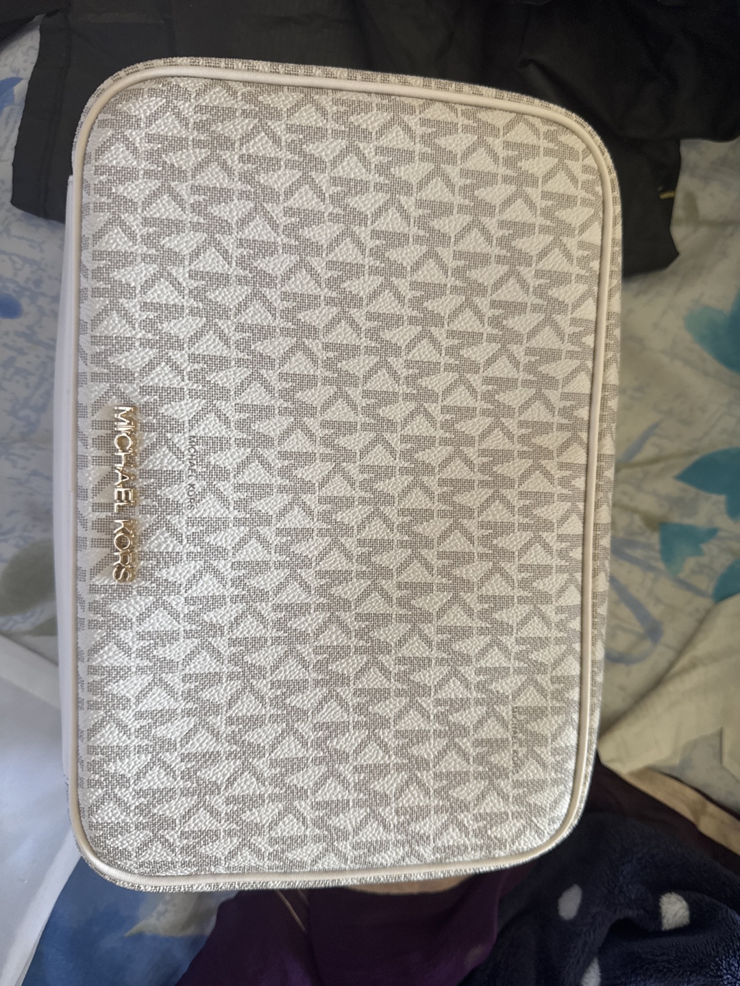 MK Travel Cosmetic Case