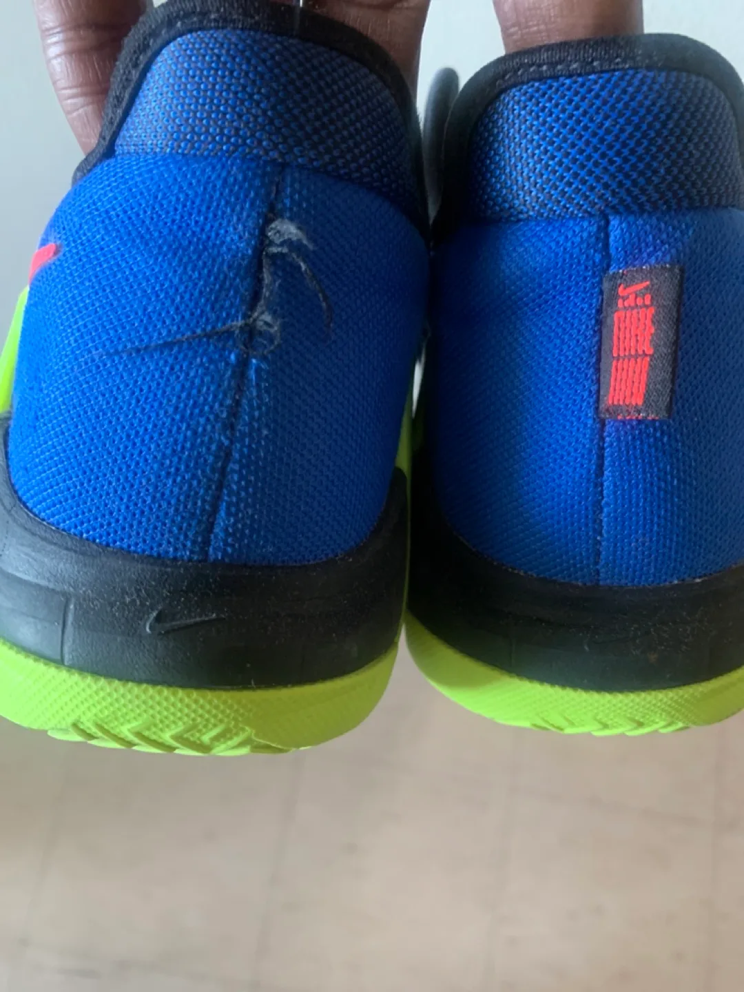 Nike LeBron Witness 6 Basketball Shoes image indicator(3)