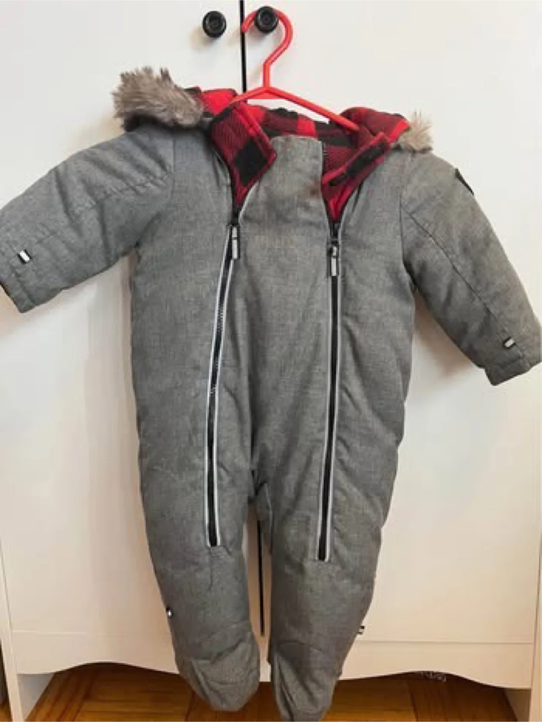 Canadiana Snowsuit - Size 12 Months image indicator(2)