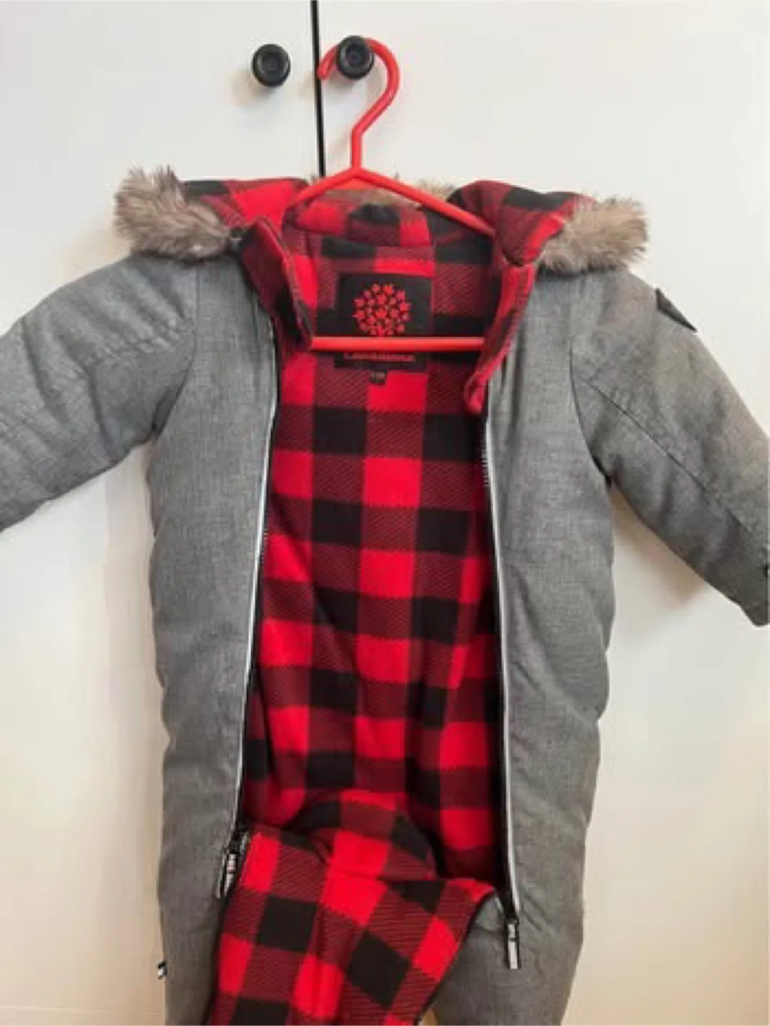 Canadiana Snowsuit - Size 12 Months image indicator(3)
