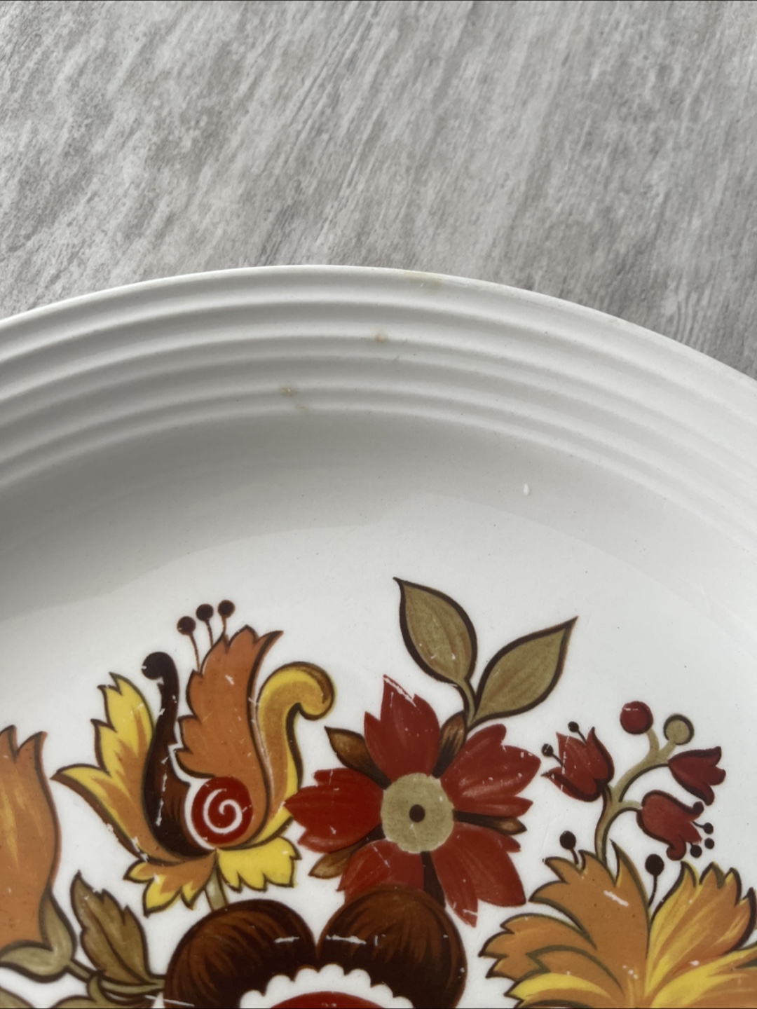 Vintage Floral Dinner Plates Set of Four - photo 5