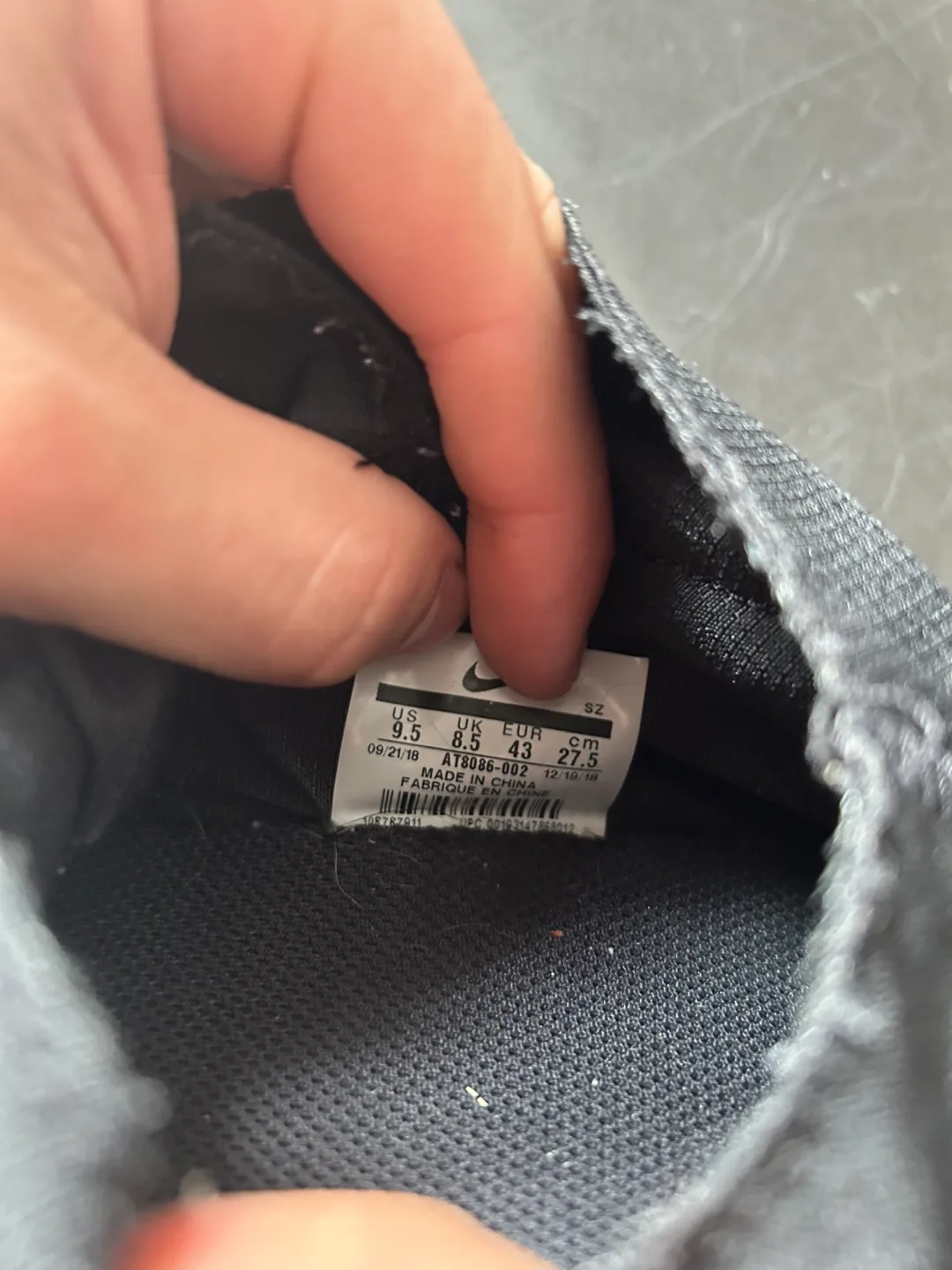 Nike Fear of God 180 Black Slip-On Sneakers - Size 9.5 image indicator(4)