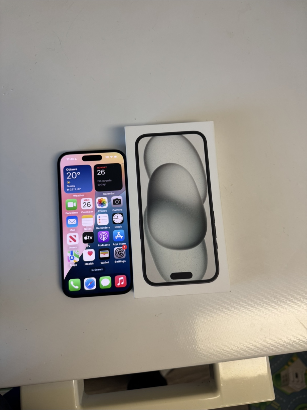 iPhone 15 Like New - 100% Battery Health