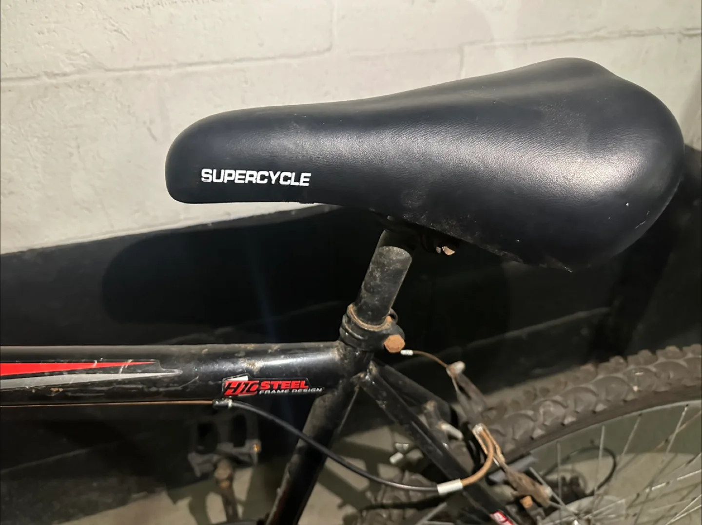 Supercycle 26"  Mountain Bike (As Is, serious inquiries only) image indicator(5)
