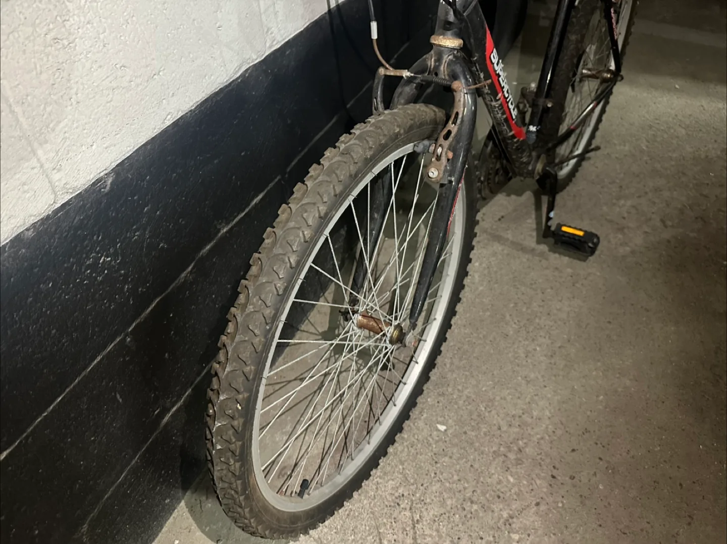 Supercycle 26"  Mountain Bike (As Is, serious inquiries only) image indicator(3)