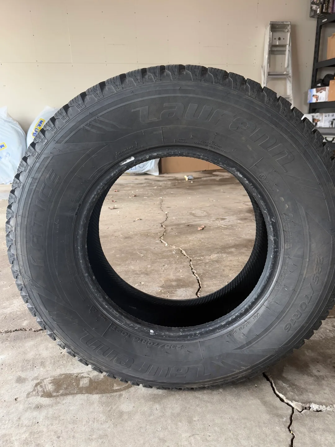 Lauffen Ice Fit Studded Winter Tires - 235/70R16