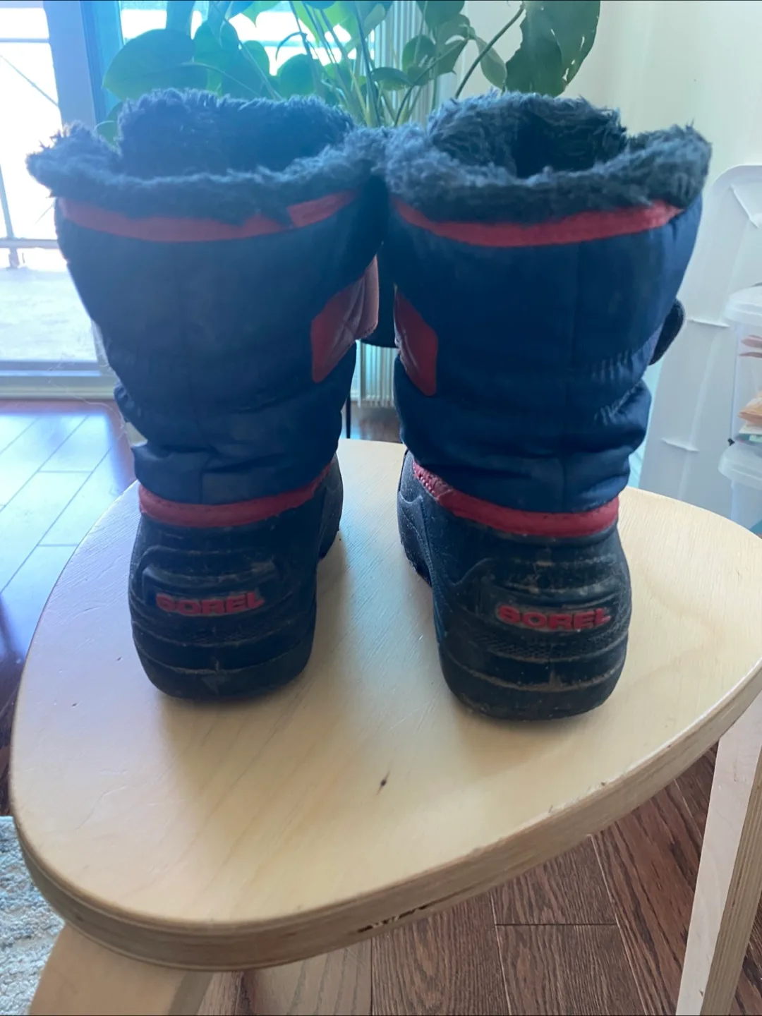 Sorel Kids' Winter Boots - Size 10 image indicator(4)