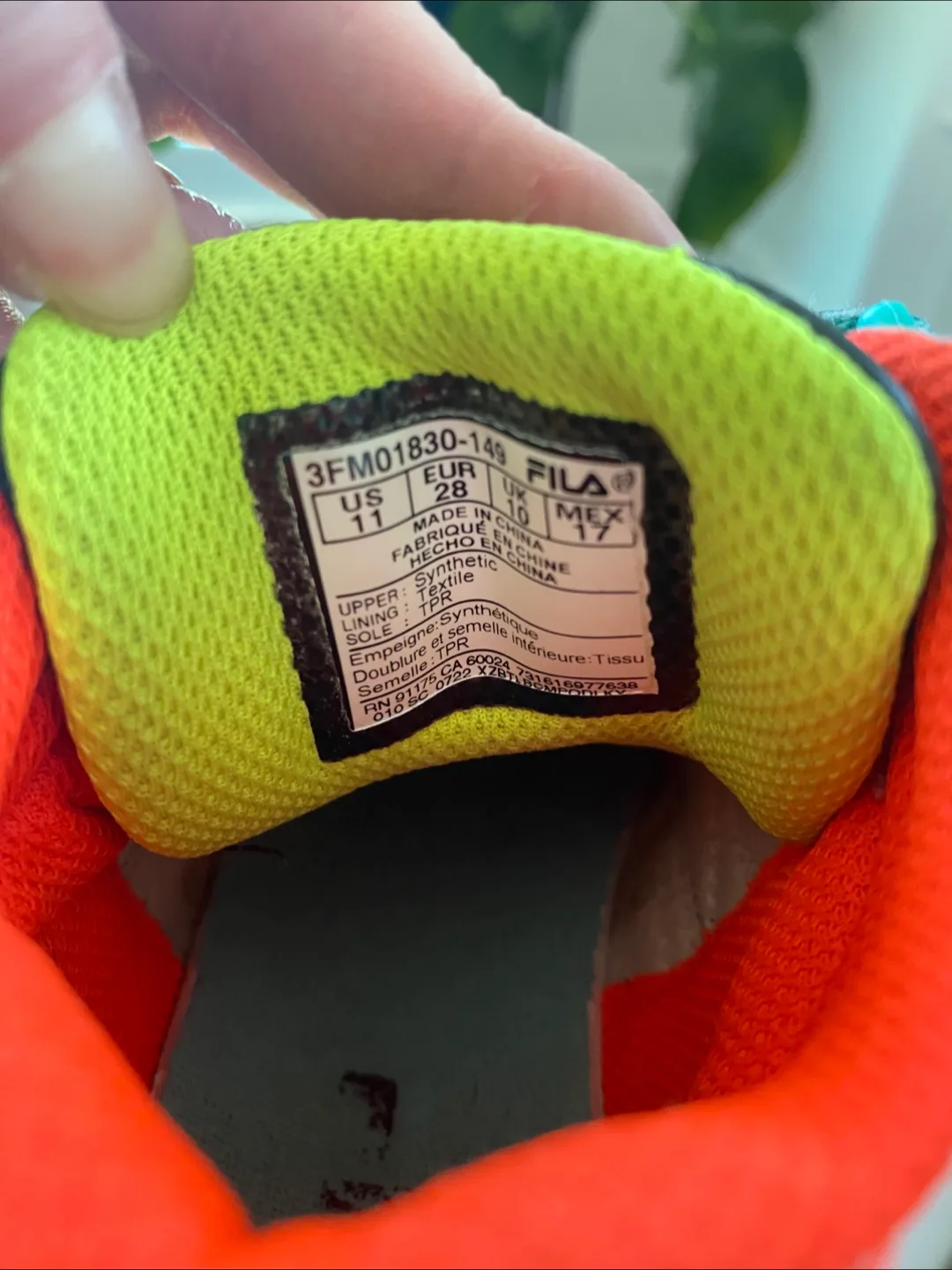 Fila Kids' High-Top Sneakers - Size 11 image indicator(6)