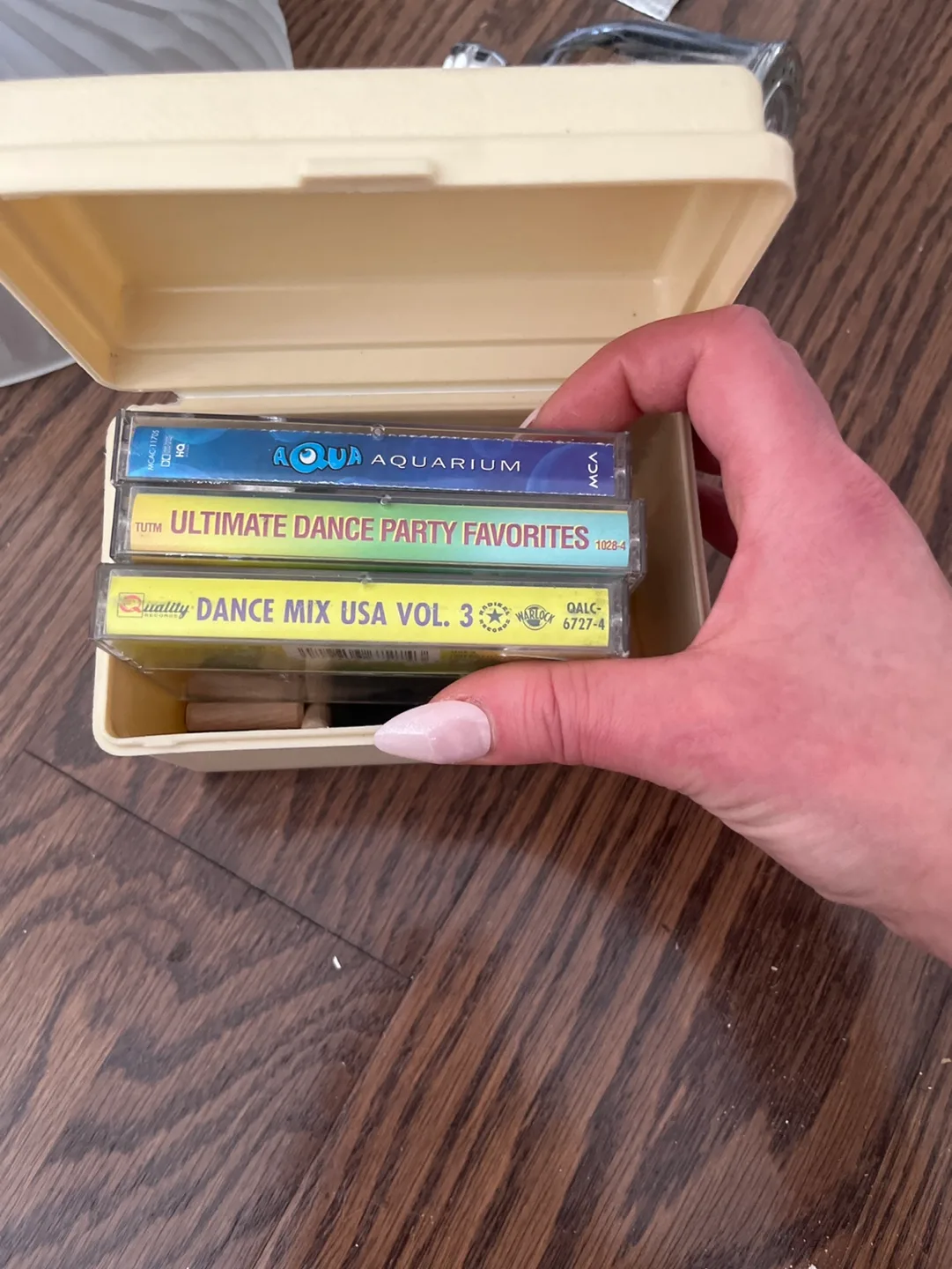 Cassettes - Aqua Aquarium, Dance Mix USA Vol. 3, image indicator(8)