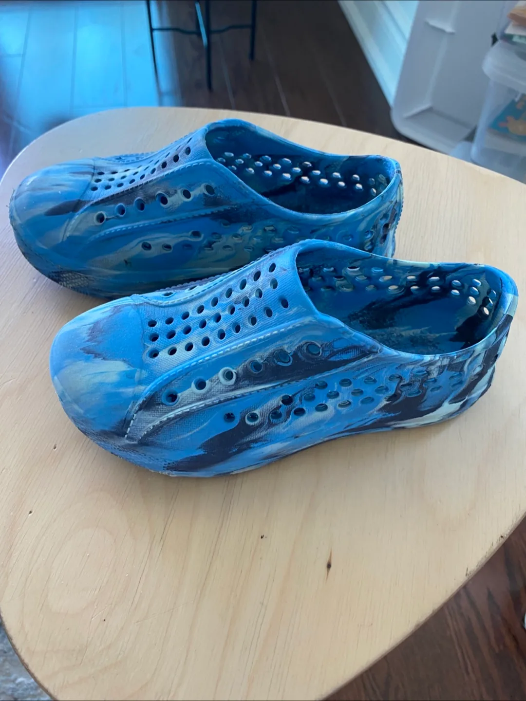 Joe Fresh Slip-on Shoes - Size 10 thumbnail