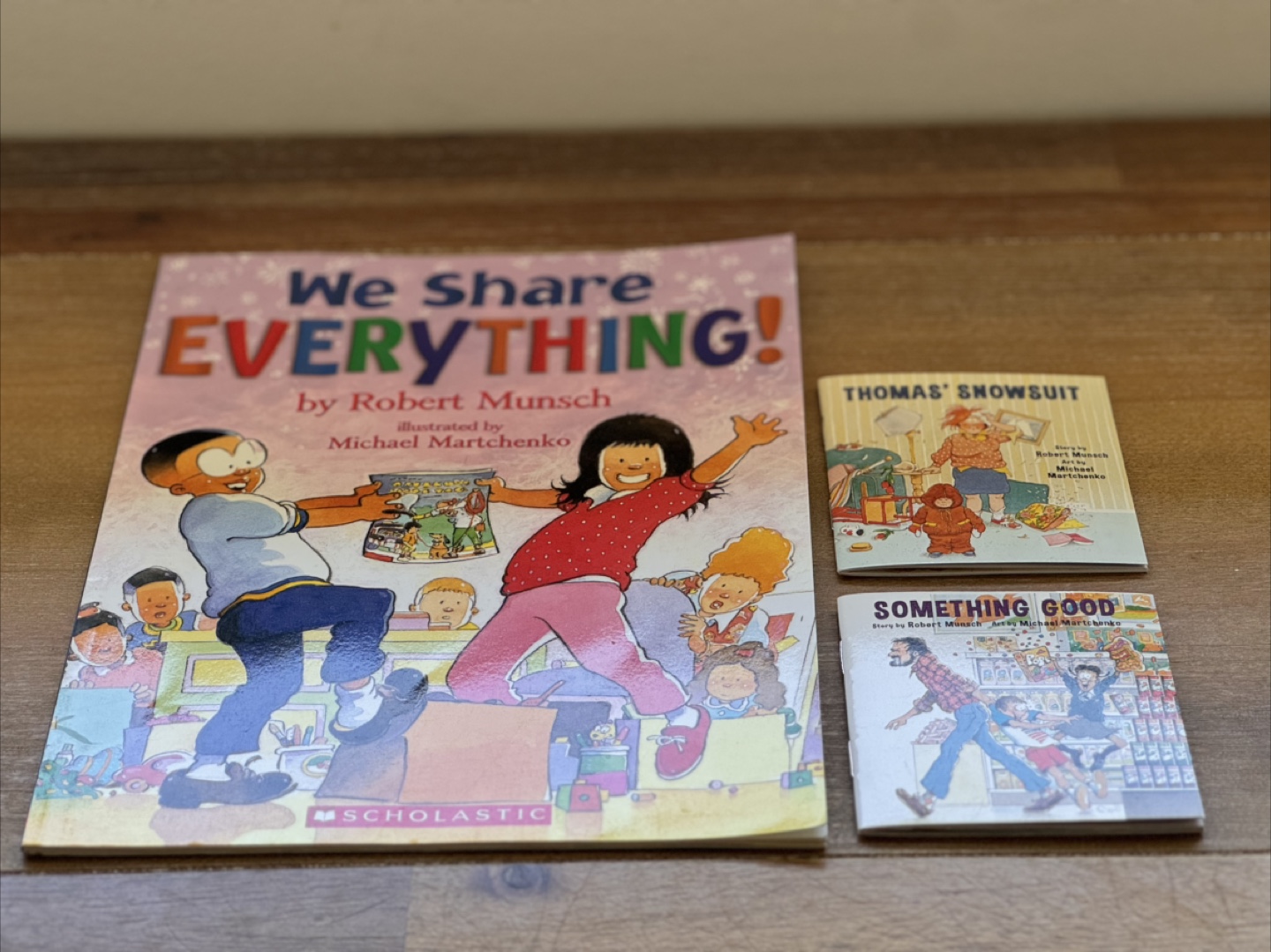 Lot of Beloved Robert Munsch Books – Board Books & More! - photo 4