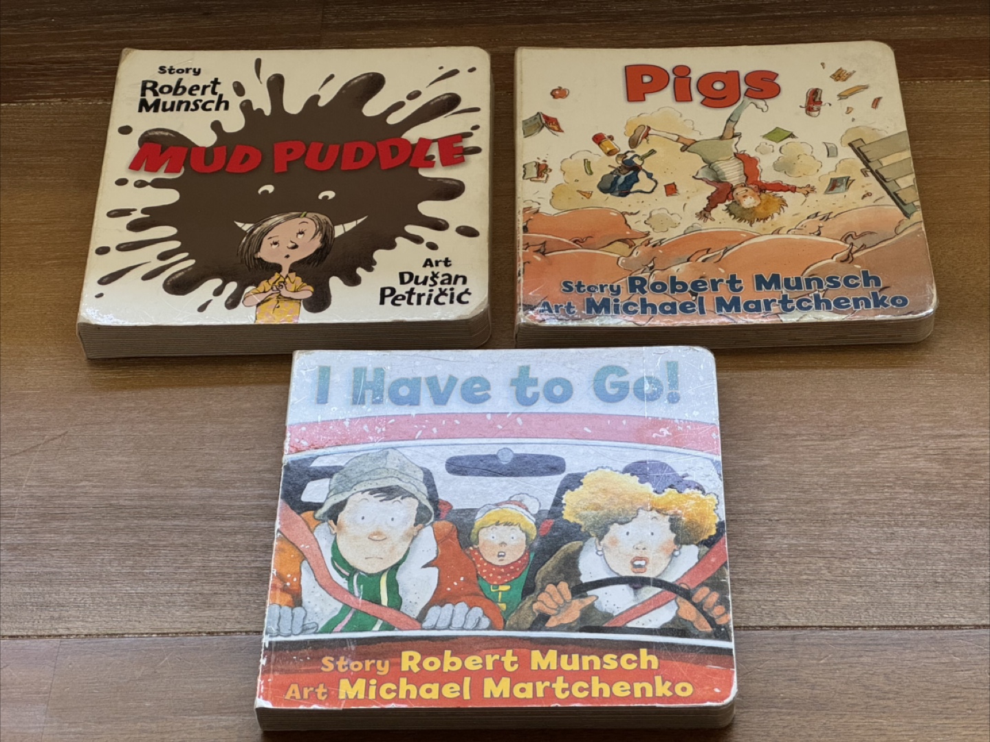 Lot of Beloved Robert Munsch Books – Board Books & More! - photo 2