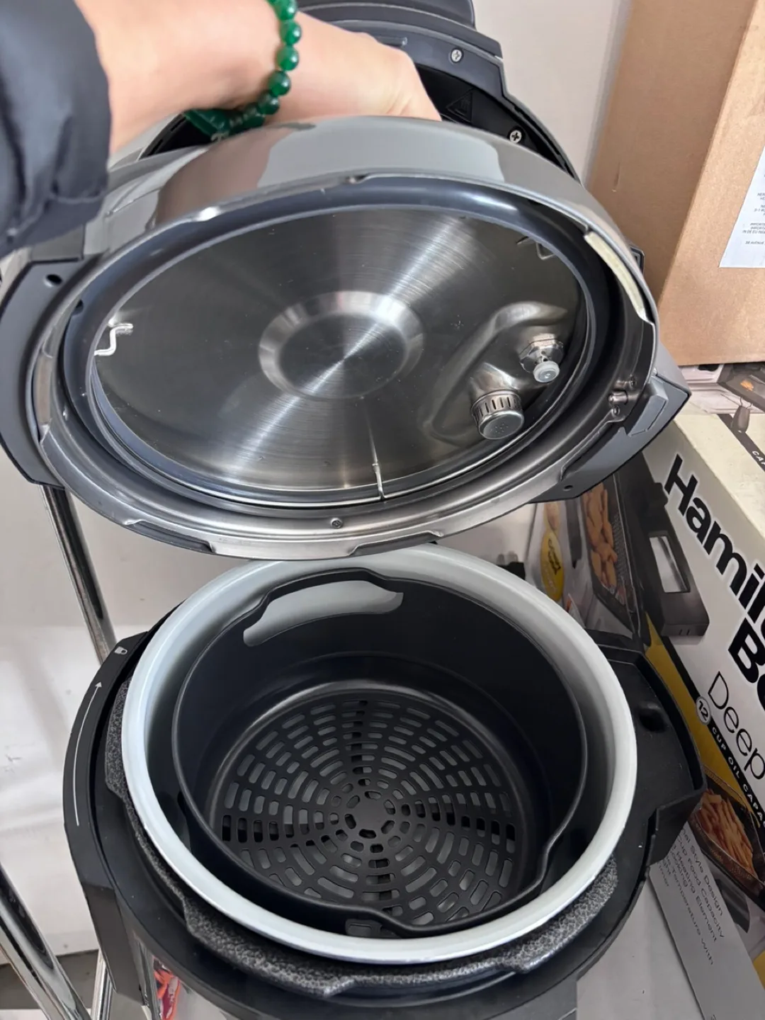 Ninja 10-in-1 Multi-Cooker thumbnail