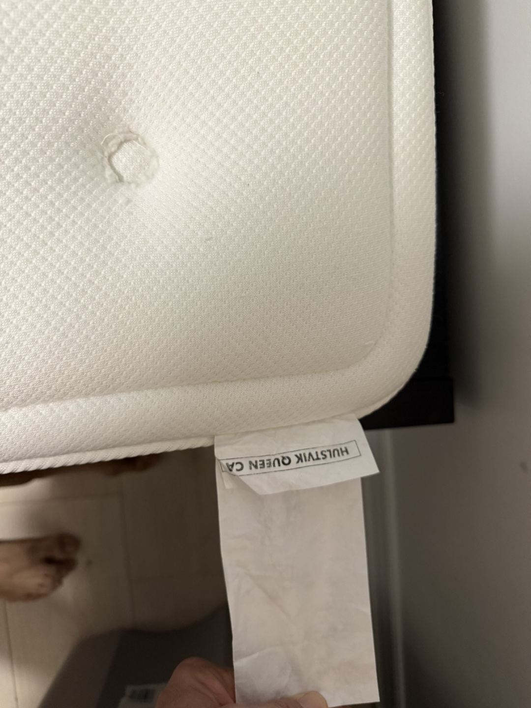 Ikea Malm queen bed with mattress - photo 3