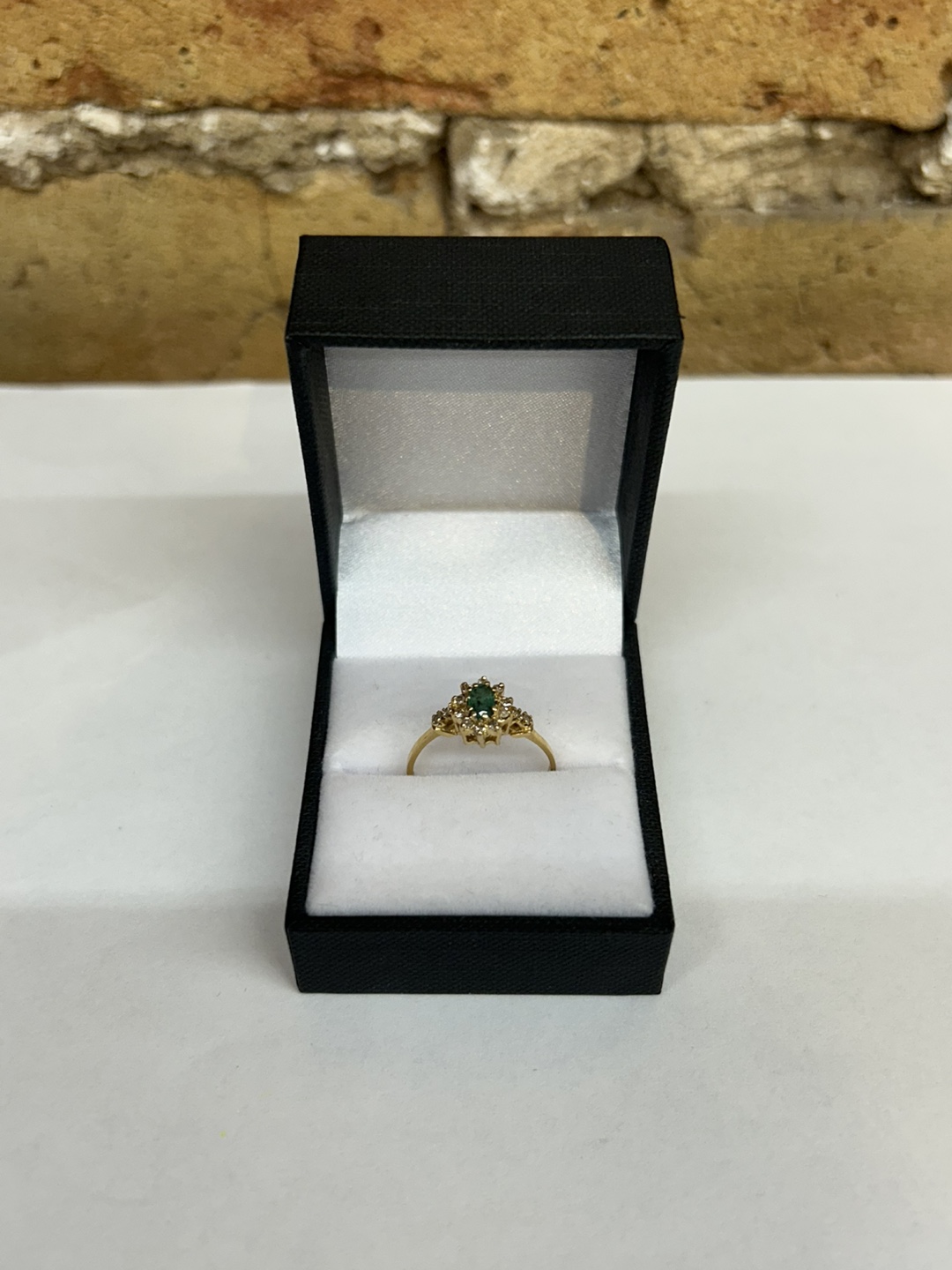 14K LYG Green Birthstone Ring - photo 5
