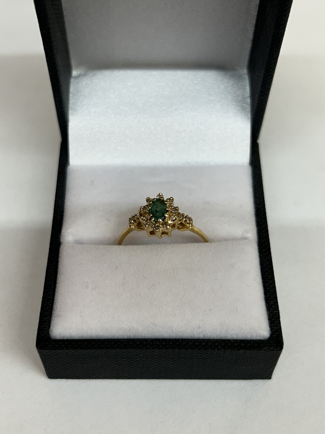 14K LYG Green Birthstone Ring