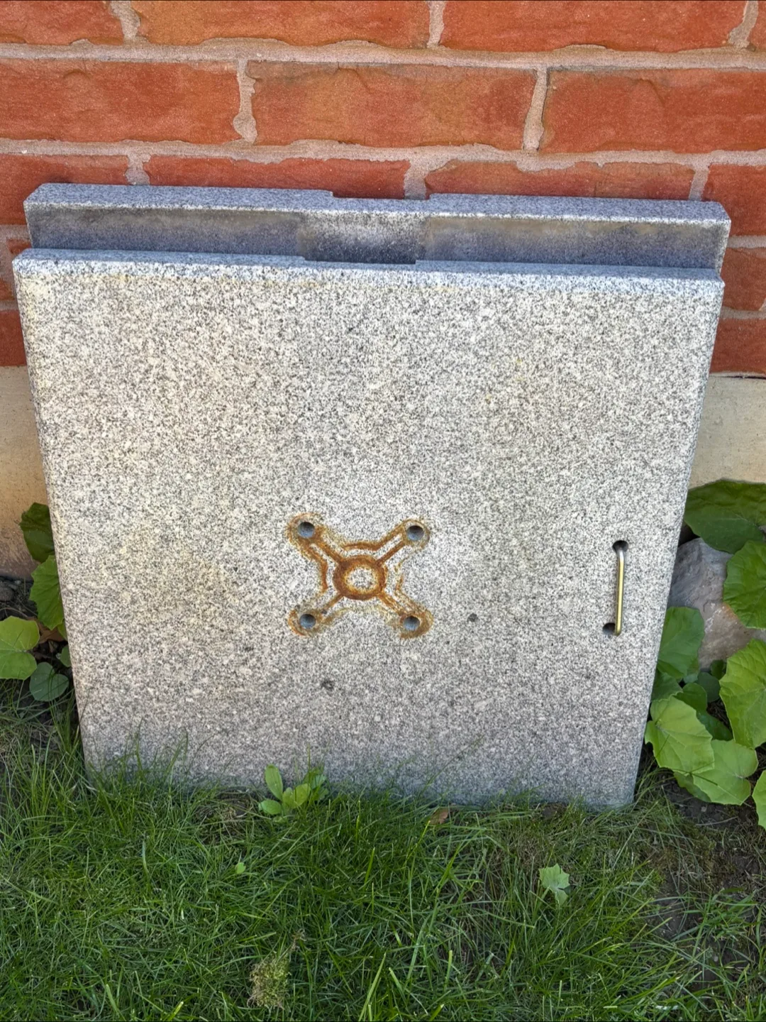Offset patio umbrella base thumbnail