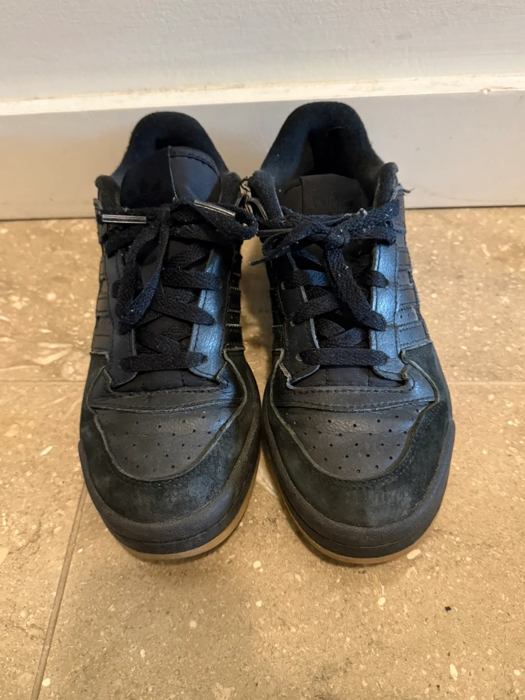 Adidas Ryv Sneakers - Size 4.5US #freecycle thumbnail