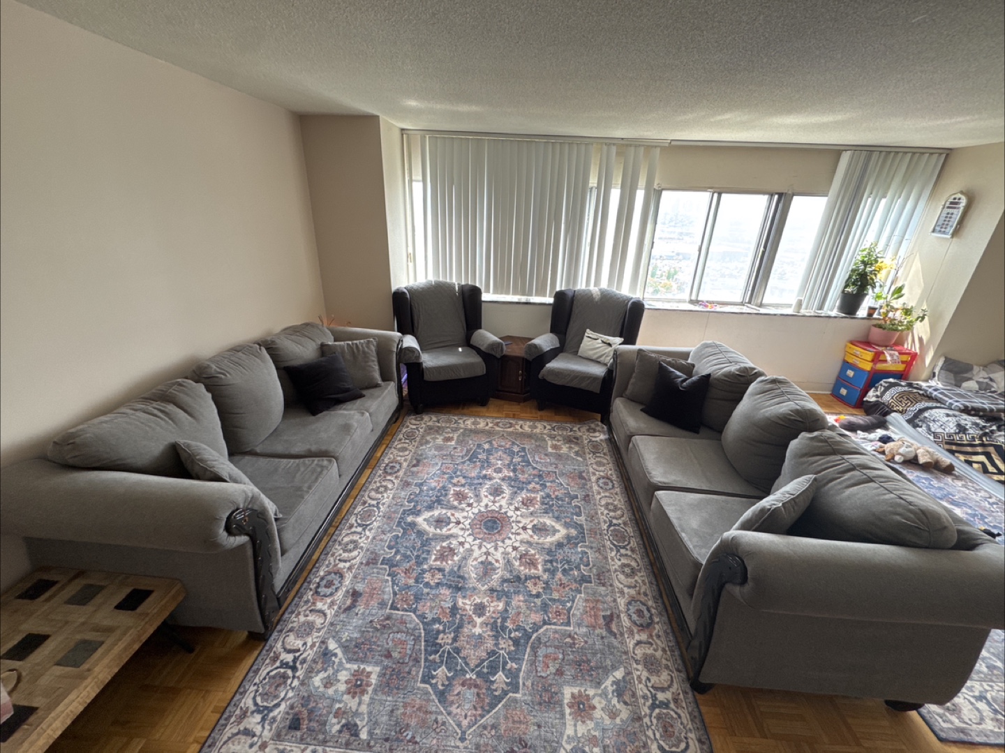 Grey Fabric Sofa Set with Two Wingback Chairs and Rug - photo 2