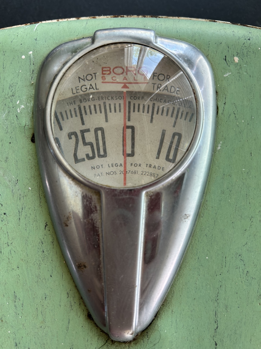 Vintage Borg-Erickson Bathroom Scale - photo 3