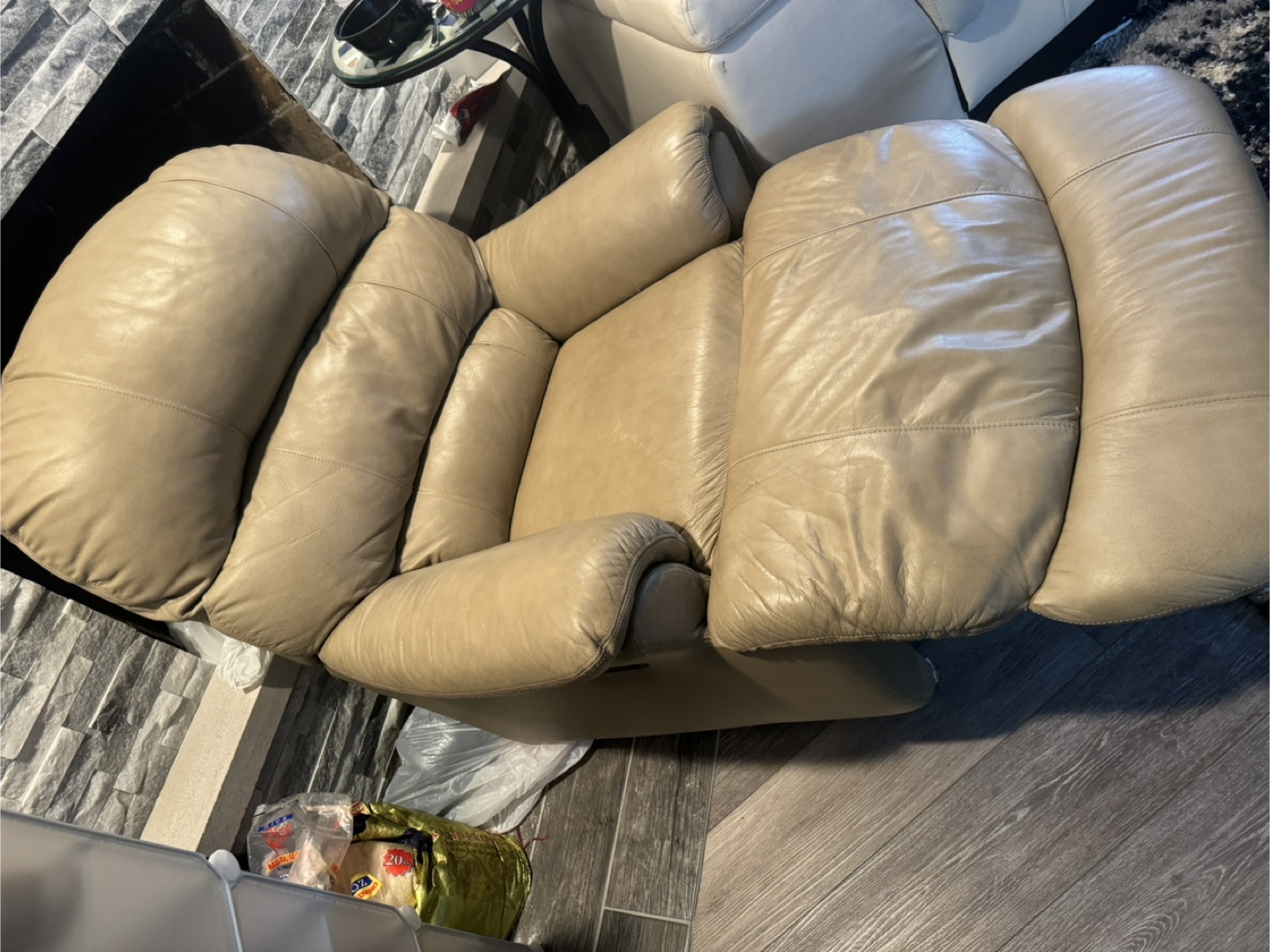 Tan Leather Recliner - photo 4